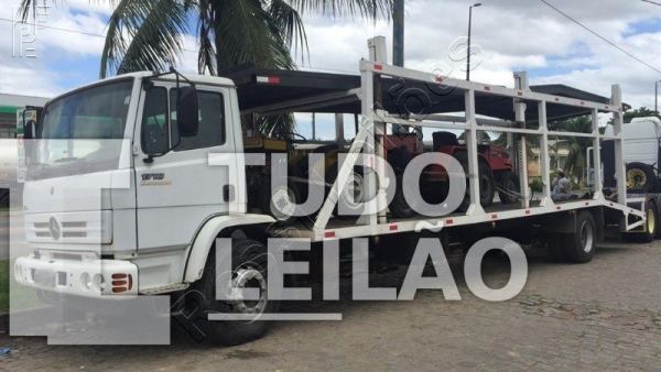 Mercedes Benz 1718 Diesel 2011