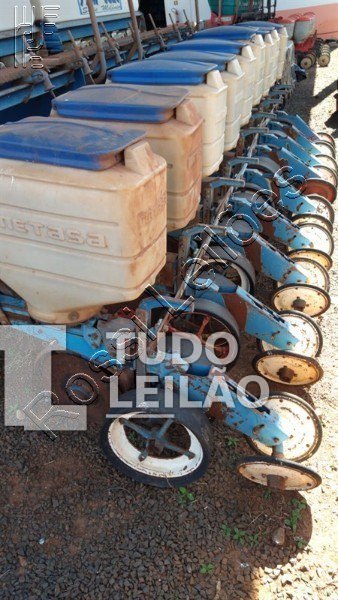 Plantadeira. Metasa. 9 Linhas. 2001
