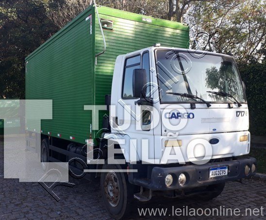 Ford Cargo 1717 3 Eixos Diesel 2011