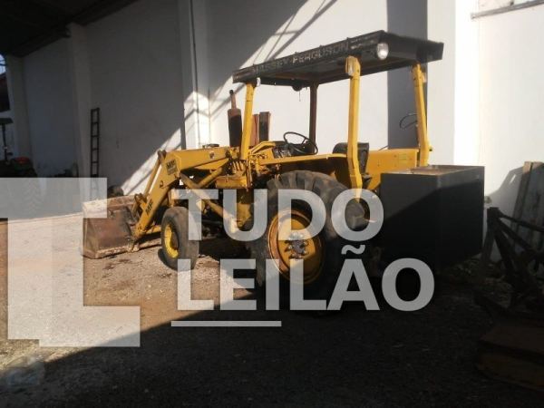 Pa Carregadeira Massei Fergussom 86 Pula