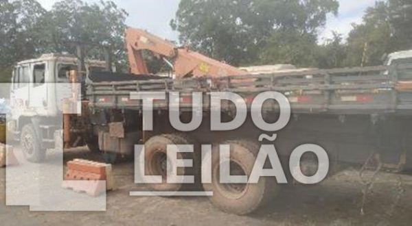 Mercedes Benz Arocs 3351 6x4 Diesel E6 2021