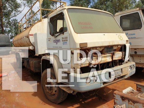 Volkswagen 8.120 euro3 Worker Diesel 2011