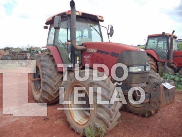 Case Maxxum 180