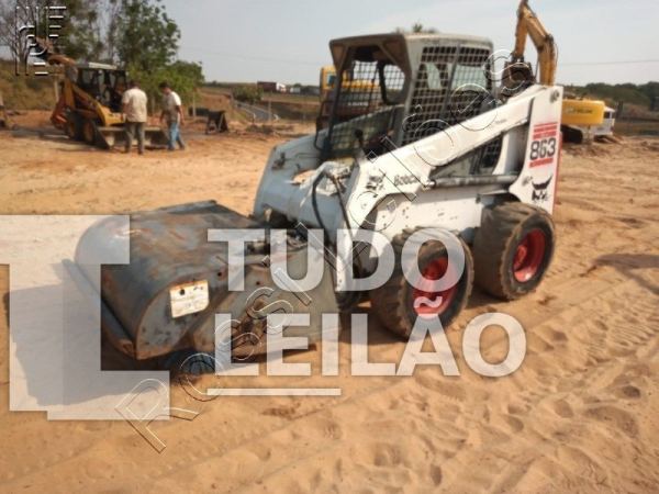 Mini I Carregadeira Bobcat. 863 2004