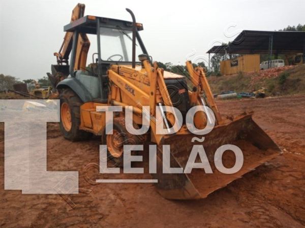Case E. 580L 2000