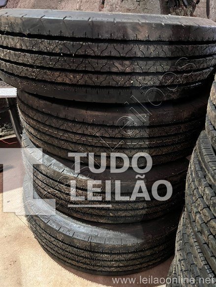 4 Pneus Lisos Importados 215 75 17.5
