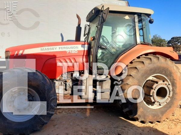 Massey Ferguson 7180 2011