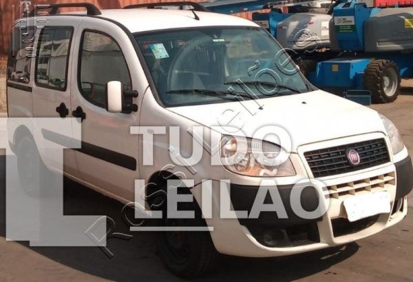 Fiat Doblo Essence 1.8 Flex 2018