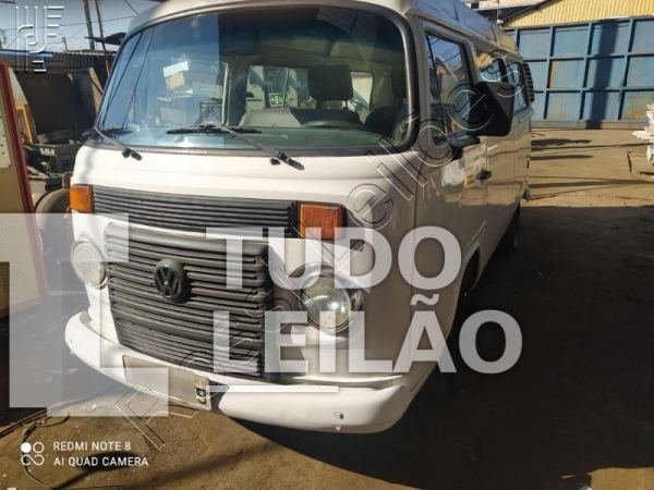 Volkswagen Kombi Carat Diesel 2012
