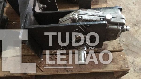 Boca De Lobo E Redutor De Trator