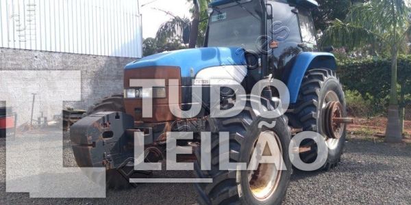 New Holland D. 7020 2013