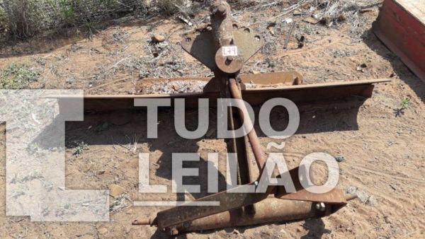 Plaina Para Trator Alt. 300 Mm X COMP.1800 Mm