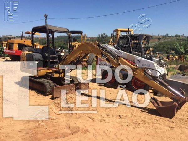 Caterpillar R. 302.5 2002
