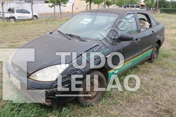 Ford Focus Sedan 1.8 115cv Gasolina 2005