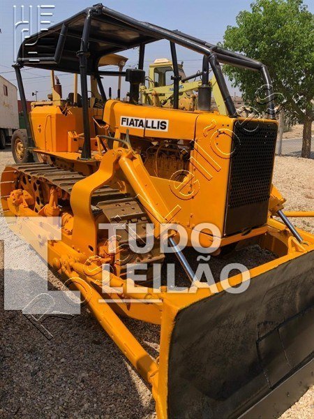 Fiat Allis . AD7B 1987