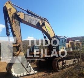 Caterpillar 390DL 2021