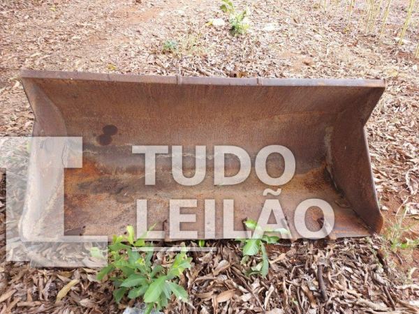 Concha Para Carregadeira De 1.8 Metros De Largura