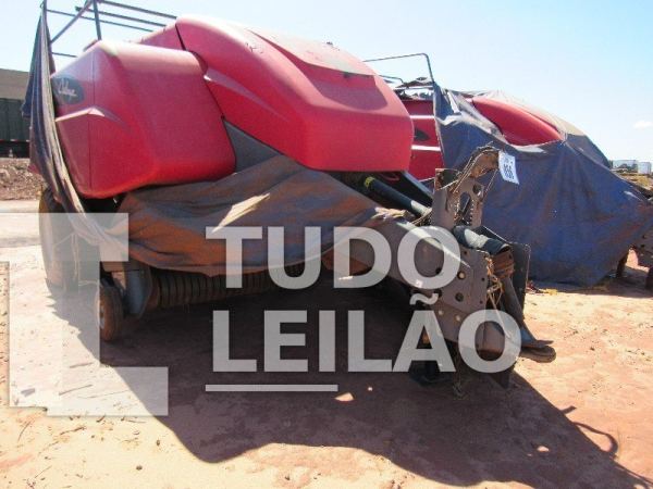 Enfardadeira Valtra, 2014,TEMPO Estimado De Uso 06 Meses