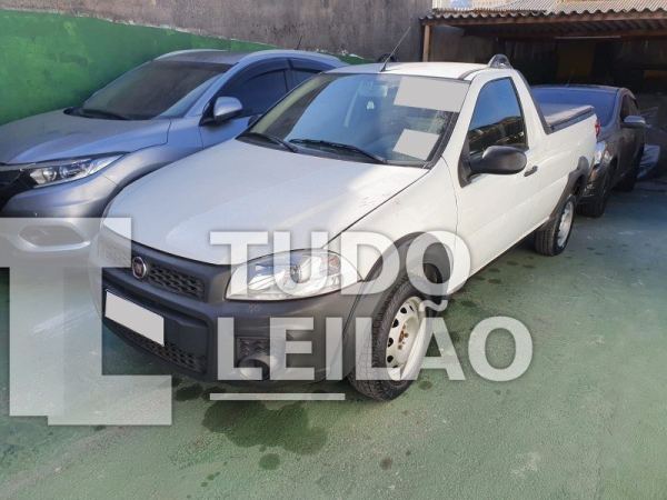 Fiat Strada Working Plus 1.4 Flex CS 2013