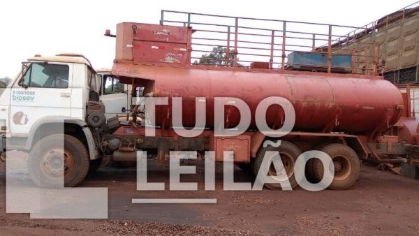 Volkswagen 8.120 euro3 Worker Diesel 2006