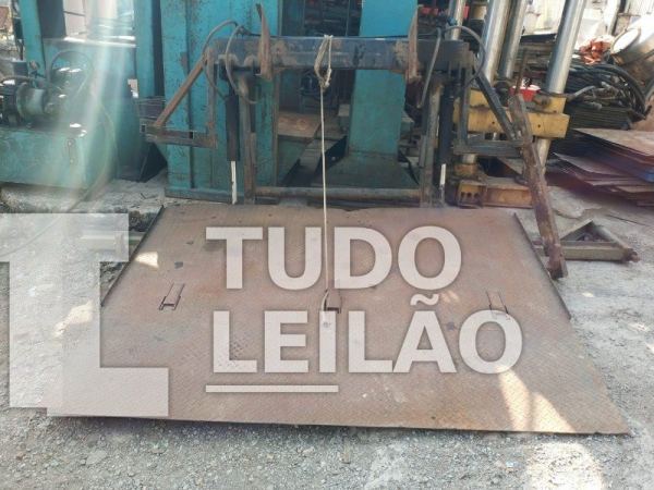 Plataforma Elevatória Para Caminhão Báu