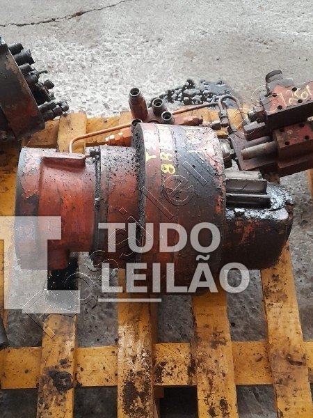 Case 888 Sem Motor