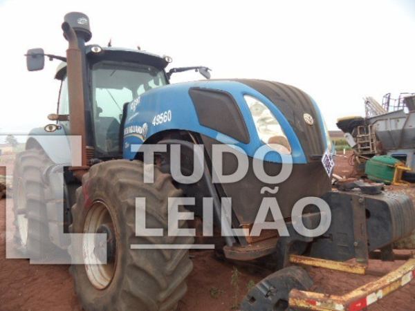 Trator N. Holland T8.295, 2014