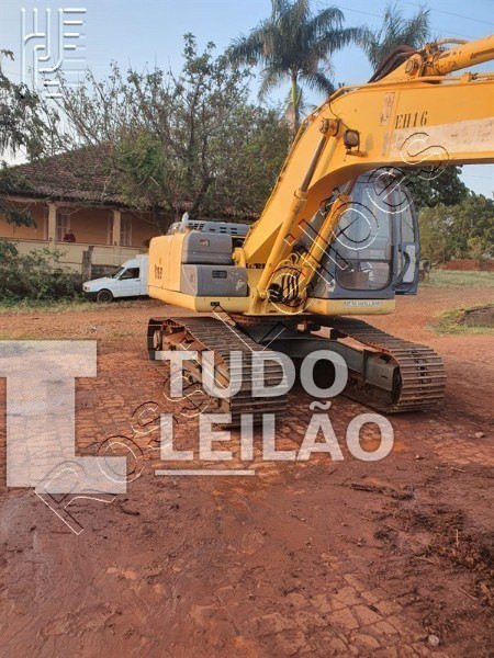 New Holland 175B
