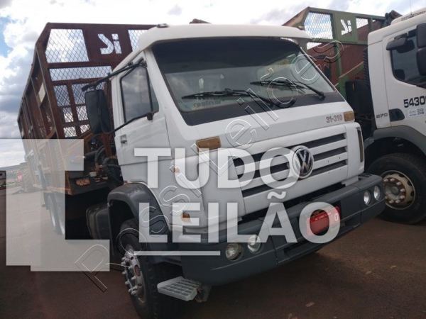 Volkswagen 31.310 6x4 3 Eixos Diesel 2005