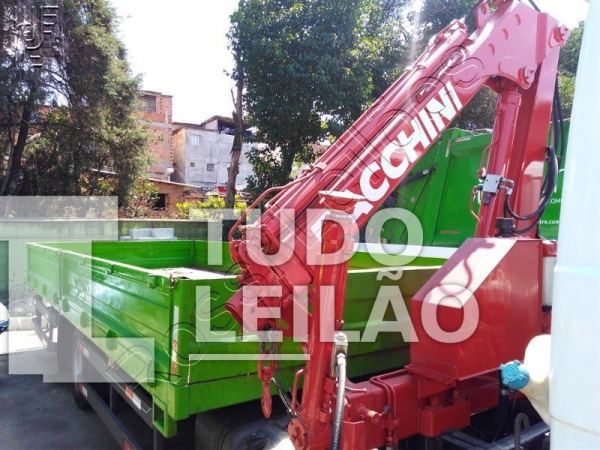 Implemento Munck 4T C/ Carroceria Obs: Implemento Reformado. - Foi Instalado Mas Não Foi Para Operação