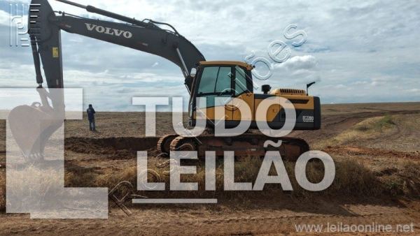 Volvo O Ec 220D 2015