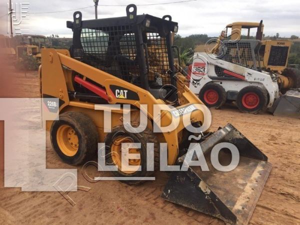 Caterpillar R. 226B 2010
