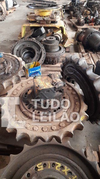 Redutor De Translação Com Motor Escavadeira Liebheer 942C Com Roda Motriz
