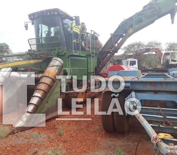 Colhedora J. Deere 3522 2L, 2012