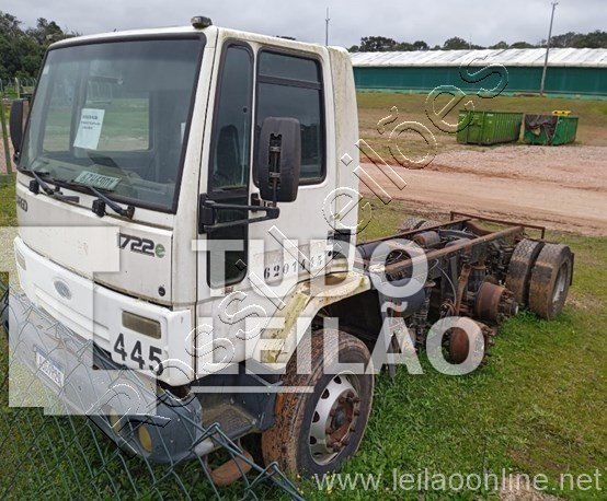 Ford Cargo 2428 E T 8x2 Diesel 2011