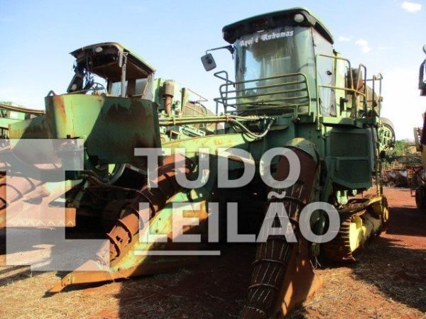 Colhedora J. Deere 3522 2L, 2008
