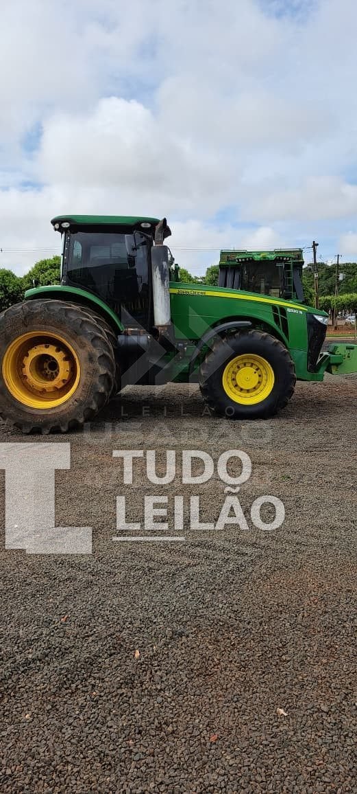 John Deere 8320R 2017
