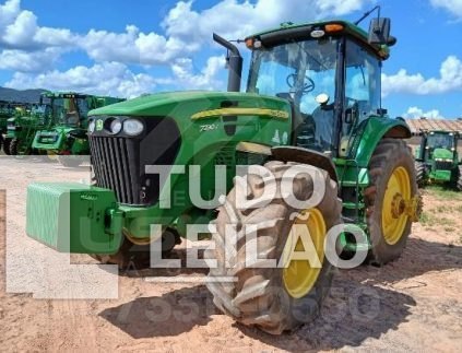 John Deere 7230 J 2022