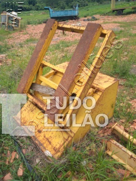 Caçamba Empilhadeira