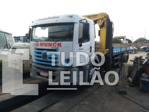Volkswagen 24.250 E T Work 3 Eixos Die Diesel 2011