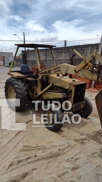 Case E 580E