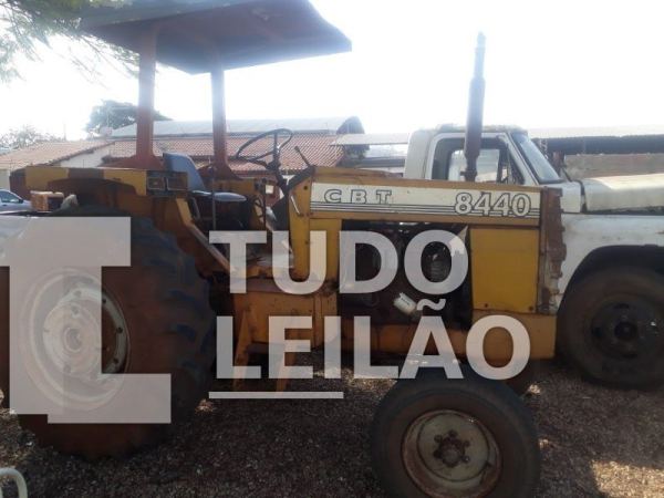 Trator Cbt 8440 Com Direção Hidráulica 1986