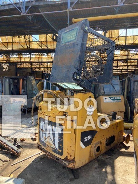 Caterpillar 226B Sem Motor E Bombas