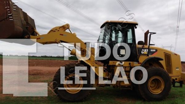Caterpillar Ar. 950H. Aprox. 14.500 Horas 2012
