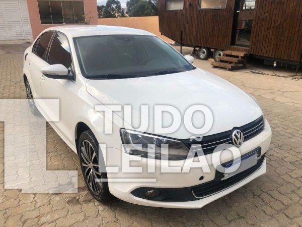 Volkswagen Jetta 250 TSI 1.4 Flex 2014