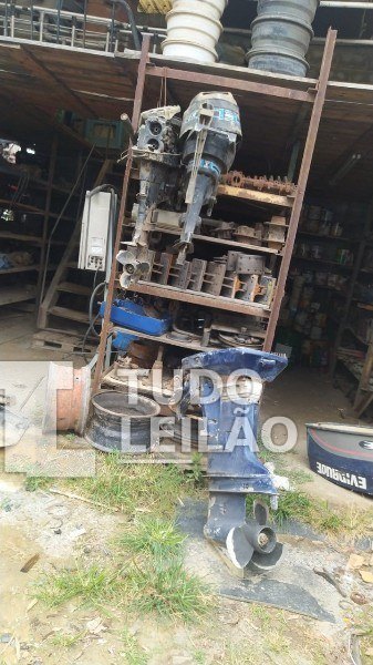 Sucatas De Motor De Barco