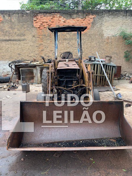 Case 580E