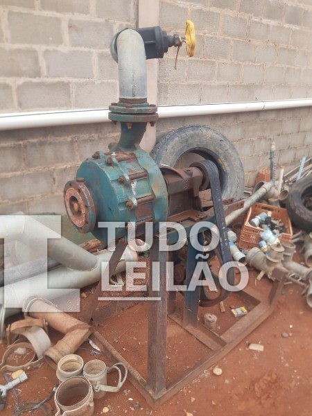 Bomba Trator Lanfred 700/3