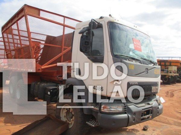 Volvo Vm 270 6x4 Diesel E5 2014