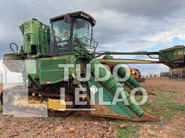 Colhedora J. Deere 3522 2L 2010